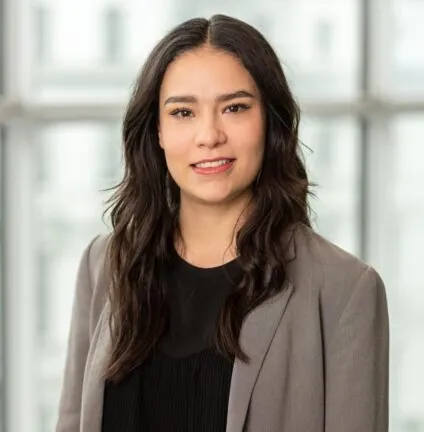 Maria Salinas – Photo