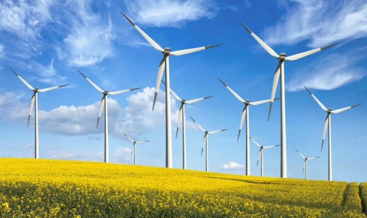 wind_turbines_